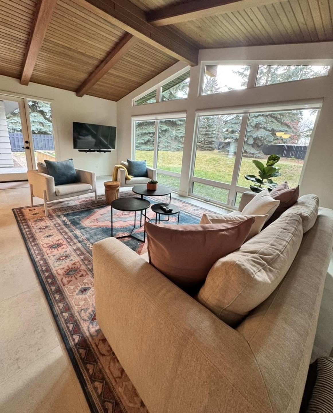 Impeccably vacuumed luxury living room